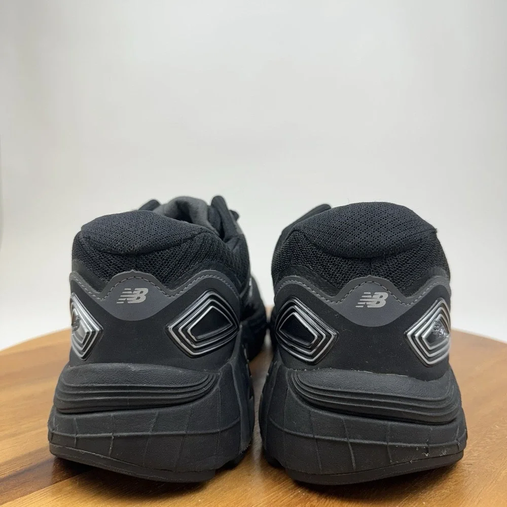 Mens New Balance 1340v3 Black Athletic Running Sneakers Shoes Size 12.5 D